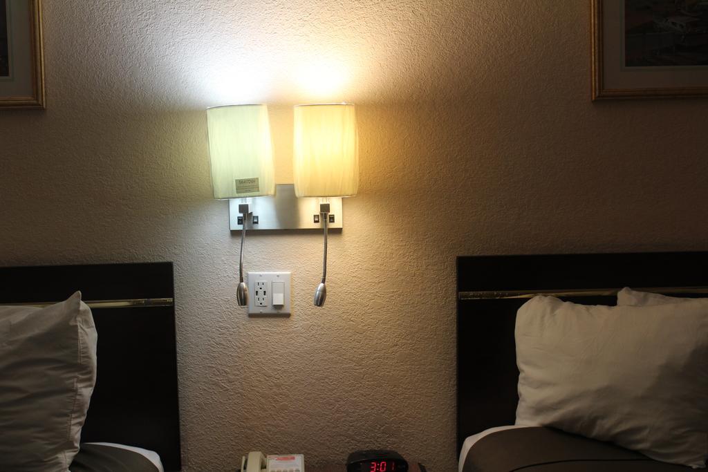 Americas Best Value Inn-Near Nrg Park/Medical Center Houston Eksteriør billede